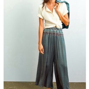 NWT Anthropologie Aria wide leg pleated lounge pants palazzo style Small